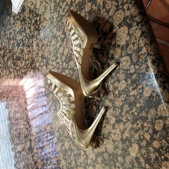 Jessica Simpson High Heel Sandals - Picture 2 of 3